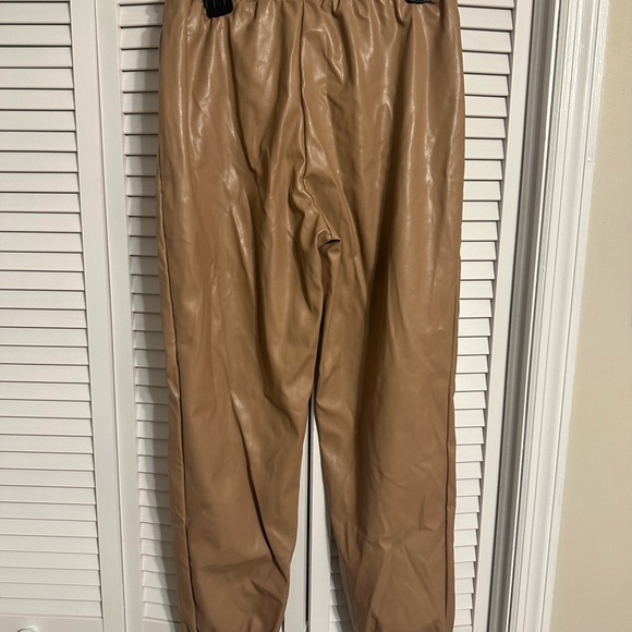 Floerns Women's Drawstring High Waisted Cropped Tapered Pu Leather Pants Apricot - Picture 6 of 6